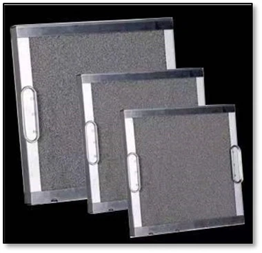 निस्पंदन के लिए धातु फोम